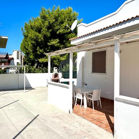 Villa Singola Amanda - 500M Dal Mare Pulsano Bagian luar foto